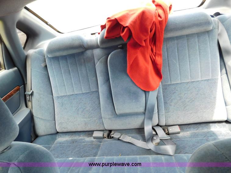 image for item L5904 2001 Chevrolet Impala