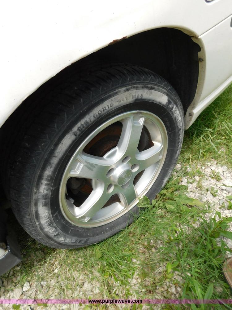 image for item L5904 2001 Chevrolet Impala