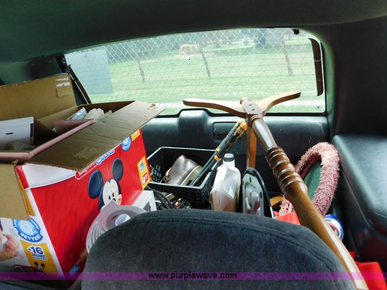 image for item L5905 2001 Chevrolet Blazer SUV