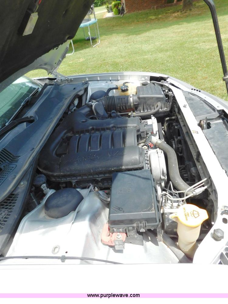 image for item L5906 2010 Dodge Charger