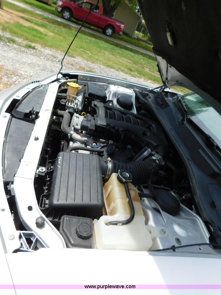 image for item L5906 2010 Dodge Charger