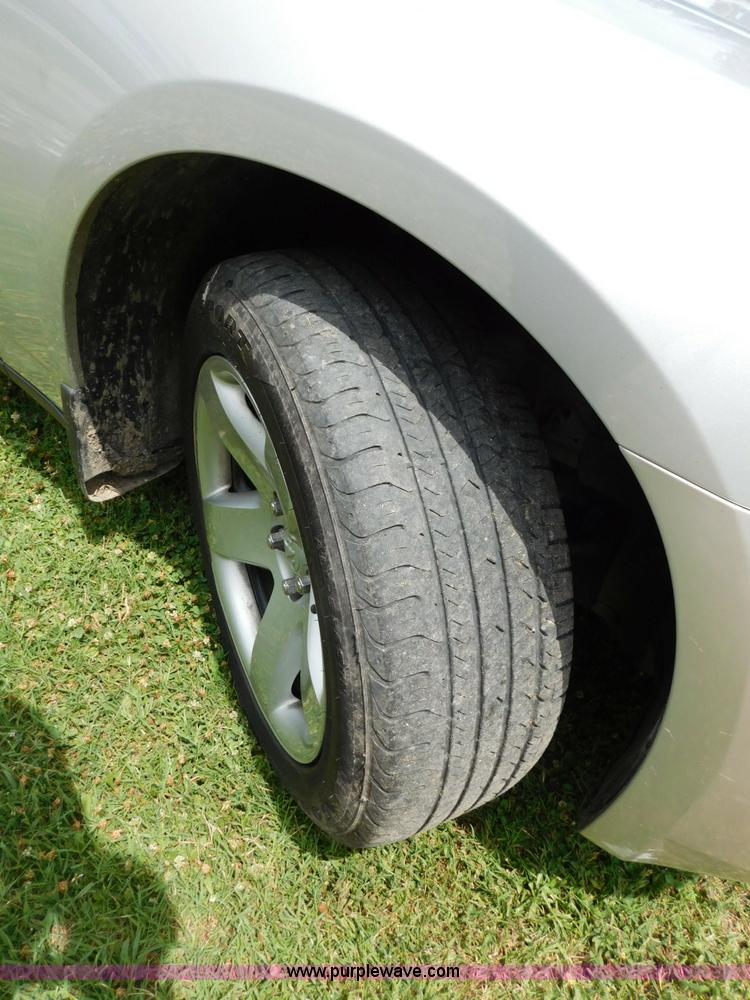 image for item L5906 2010 Dodge Charger