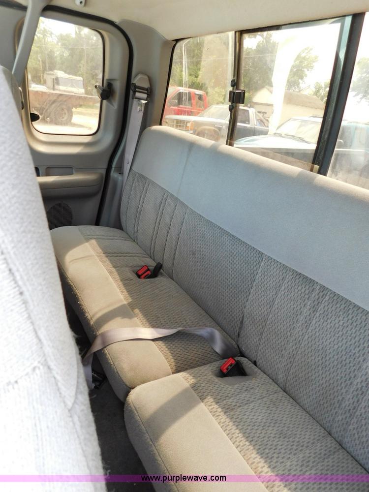 image for item L5908 1997 Ford F150 pickup truck