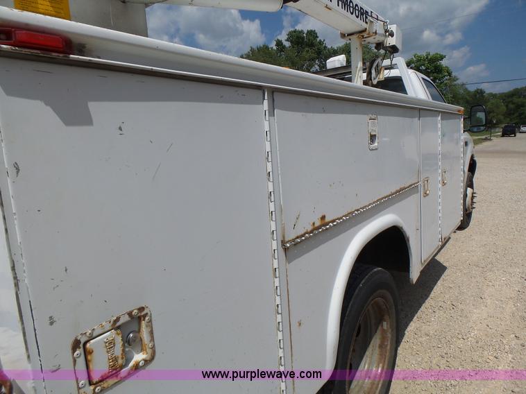 image for item L6114 2004 Ford F450 service truck