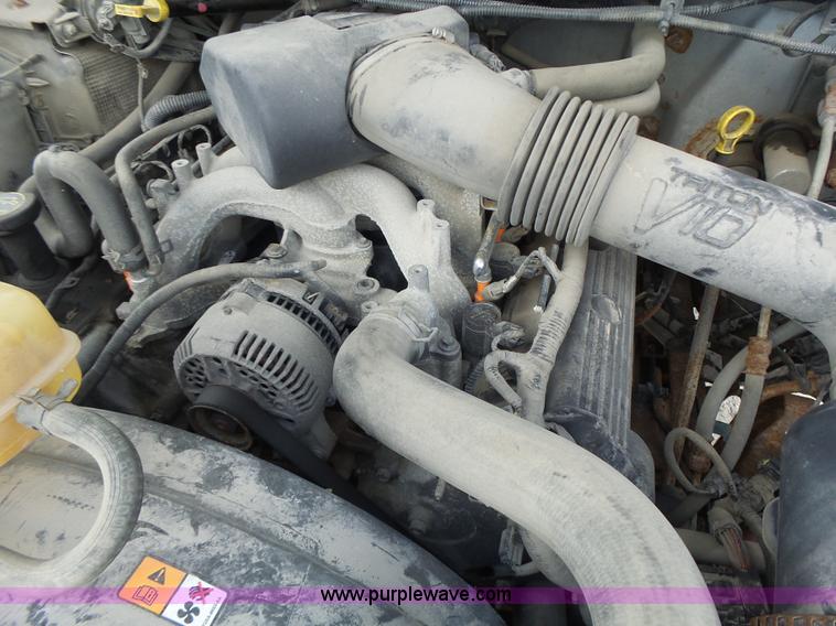 image for item L6114 2004 Ford F450 service truck