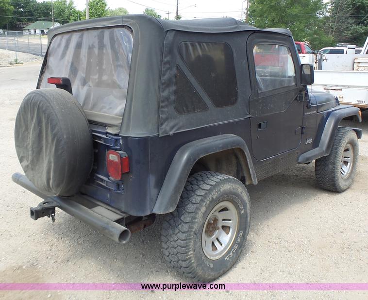 image for item L6115 1997 Jeep Wrangler SUV