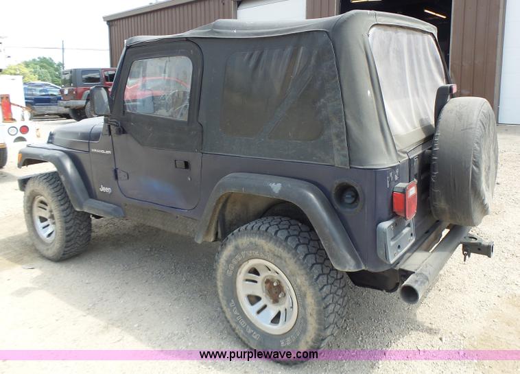 image for item L6115 1997 Jeep Wrangler SUV