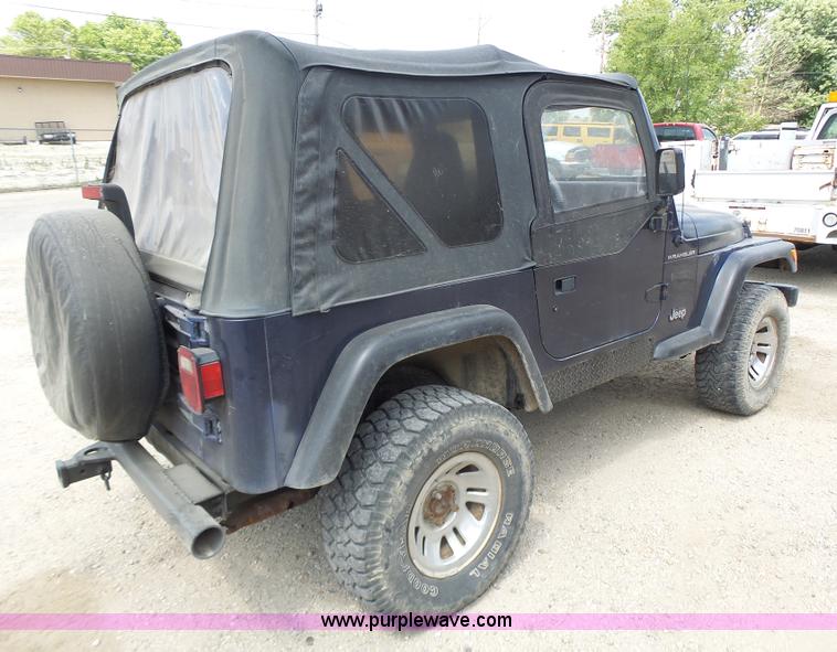 image for item L6115 1997 Jeep Wrangler SUV