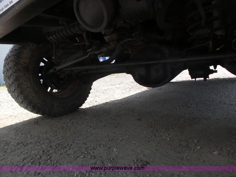 image for item L6115 1997 Jeep Wrangler SUV