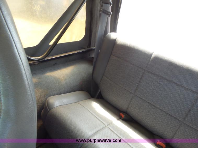 image for item L6115 1997 Jeep Wrangler SUV