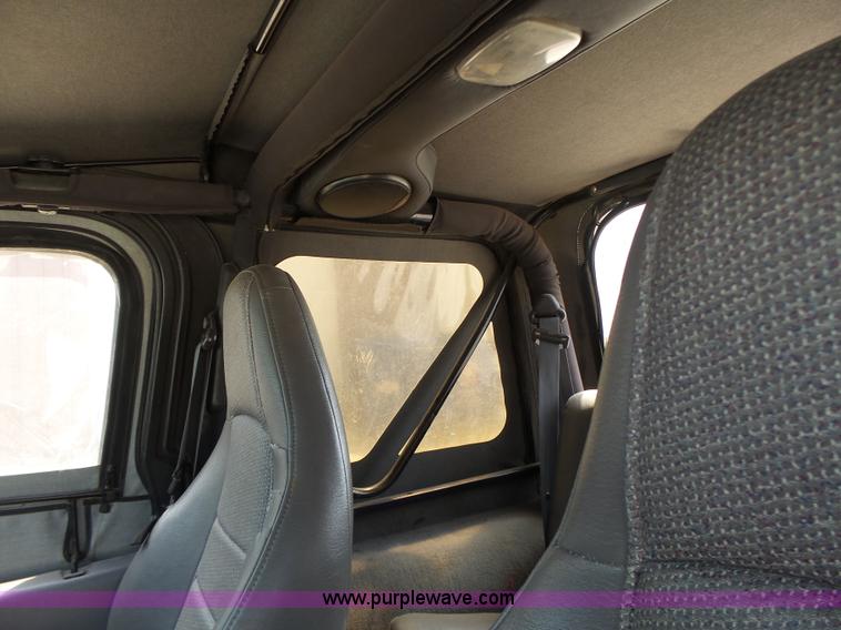 image for item L6115 1997 Jeep Wrangler SUV