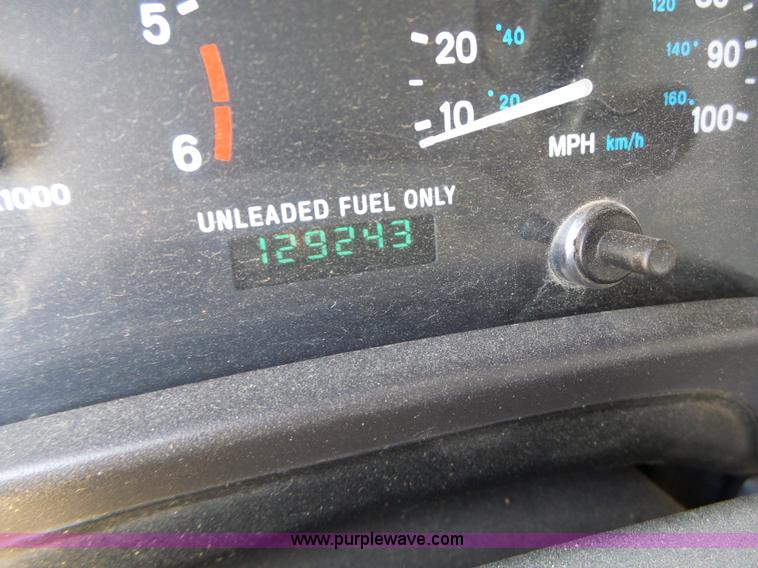 image for item L6115 1997 Jeep Wrangler SUV