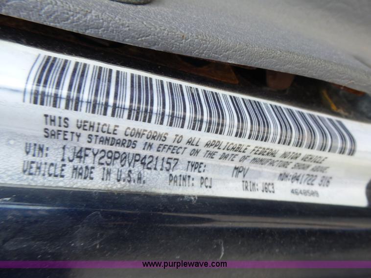 image for item L6115 1997 Jeep Wrangler SUV