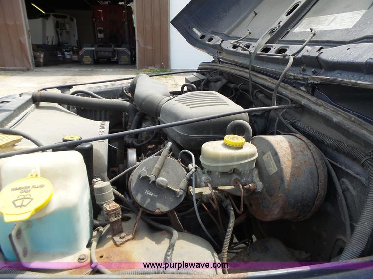 image for item L6115 1997 Jeep Wrangler SUV