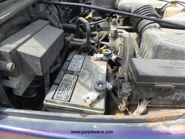 image for item L6115 1997 Jeep Wrangler SUV