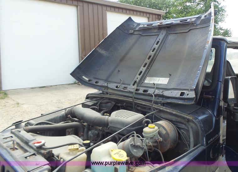 image for item L6115 1997 Jeep Wrangler SUV