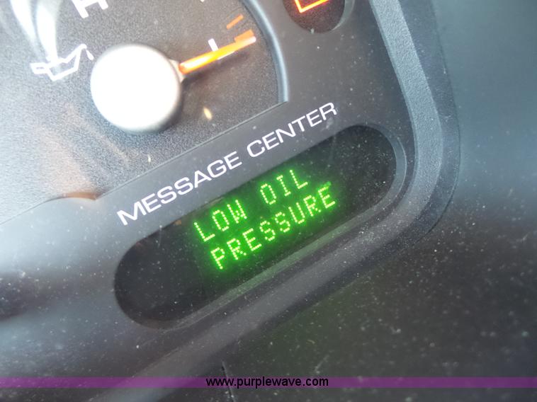 image for item L6128 2005 Ford Explorer SUV