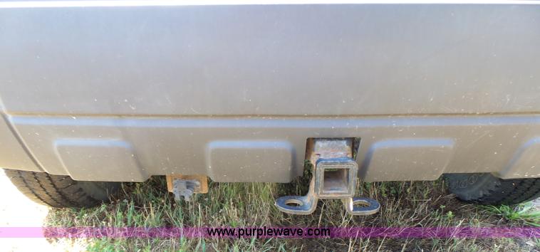 image for item L6129 2006 Ford Escape SUV