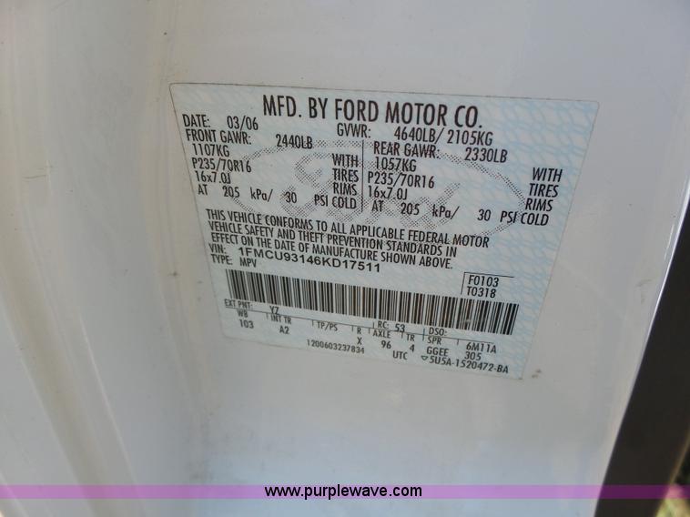 image for item L6129 2006 Ford Escape SUV