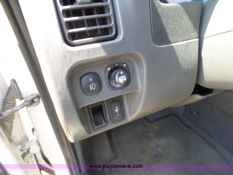 image for item L6129 2006 Ford Escape SUV