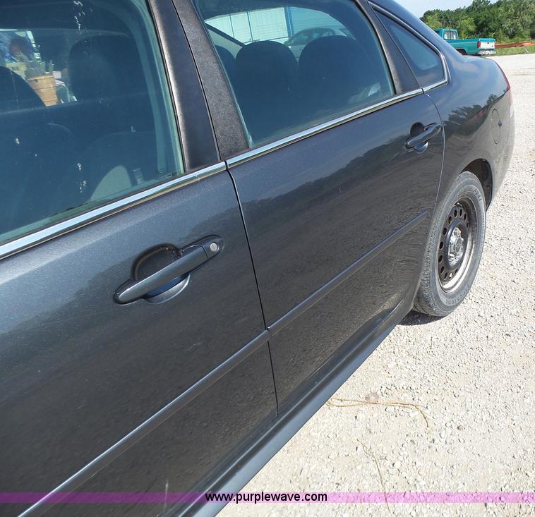 image for item L6150 2011 Chevrolet Impala Police