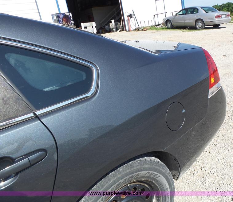 image for item L6150 2011 Chevrolet Impala Police