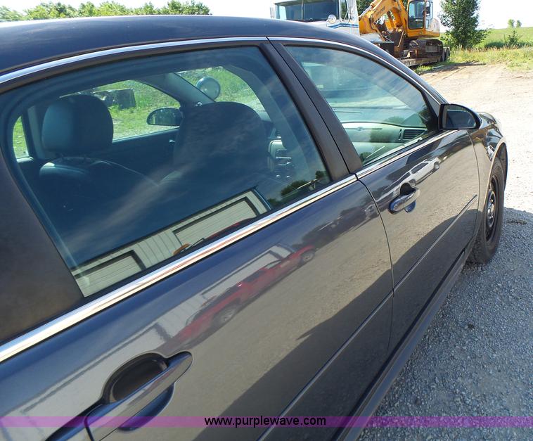 image for item L6150 2011 Chevrolet Impala Police