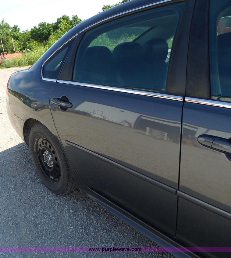 image for item L6150 2011 Chevrolet Impala Police