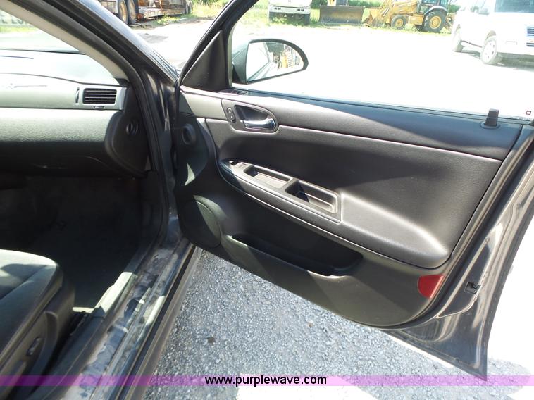 image for item L6150 2011 Chevrolet Impala Police