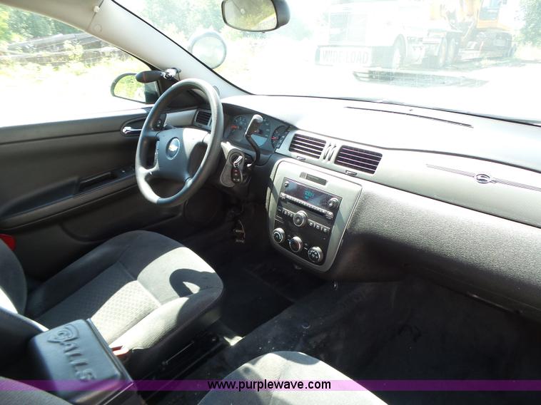 image for item L6150 2011 Chevrolet Impala Police