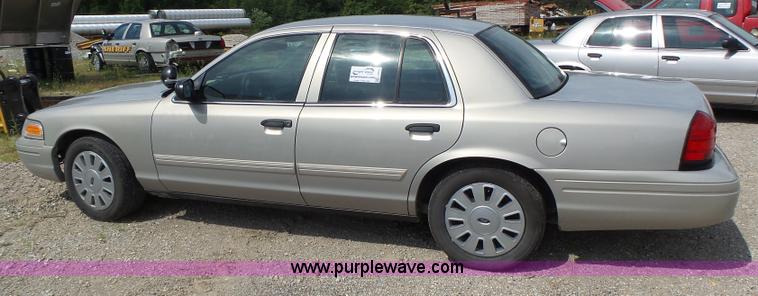 image for item L6162 2010 Ford Crown Victoria Police Interceptor