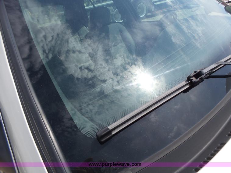 image for item L6162 2010 Ford Crown Victoria Police Interceptor