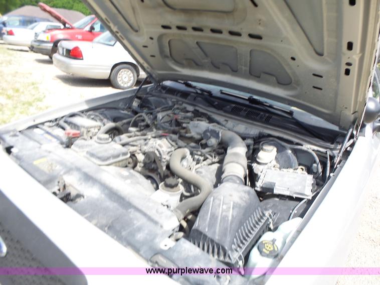 image for item L6162 2010 Ford Crown Victoria Police Interceptor