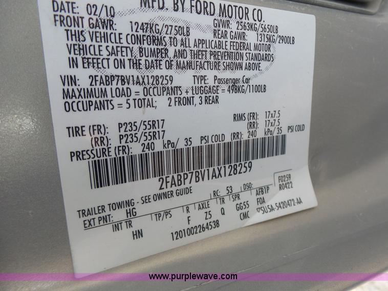 image for item L6162 2010 Ford Crown Victoria Police Interceptor