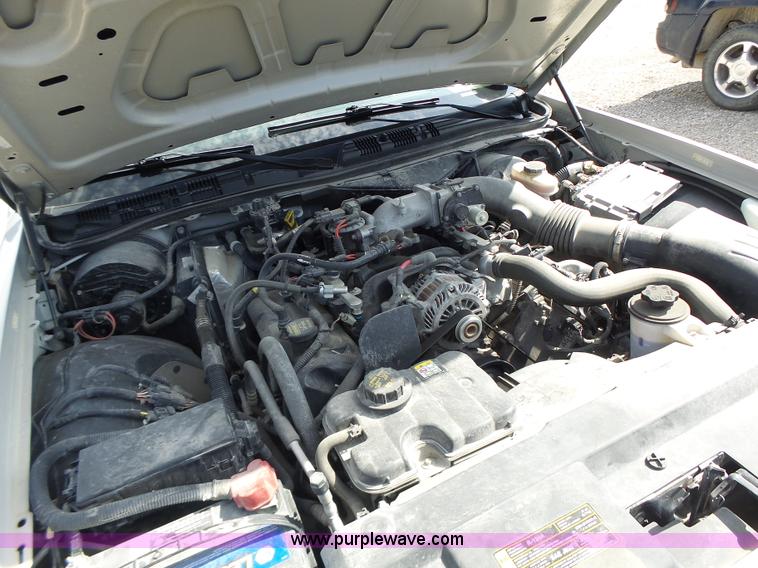 image for item L6163 2011 Ford Crown Victoria Police Interceptor