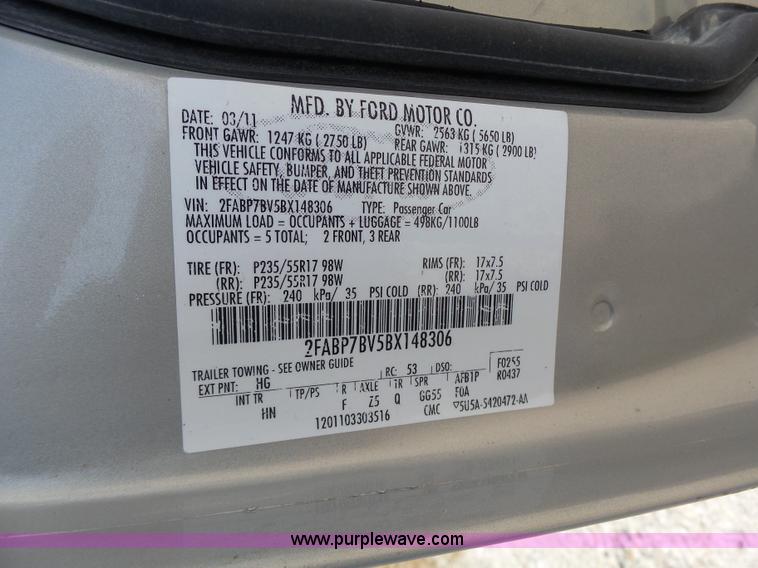 image for item L6163 2011 Ford Crown Victoria Police Interceptor