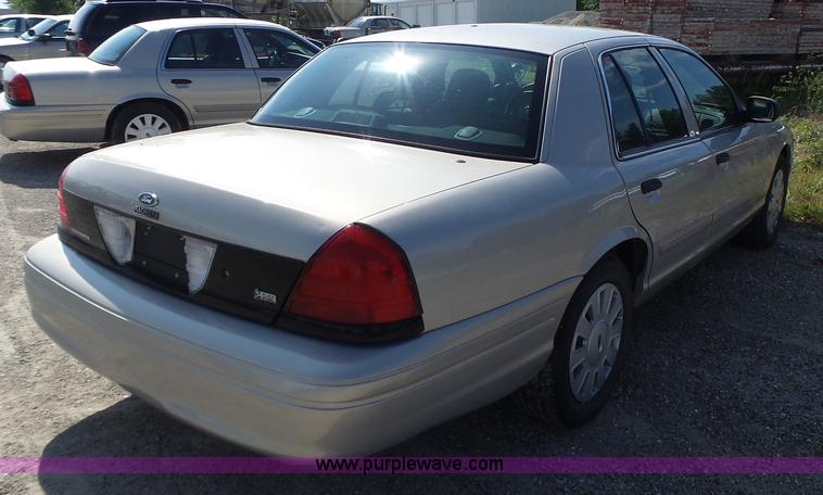 image for item L6164 2011 Ford Crown Victoria Police Interceptor