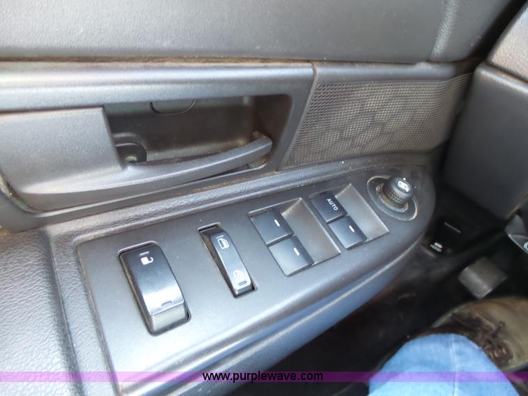 image for item L6164 2011 Ford Crown Victoria Police Interceptor