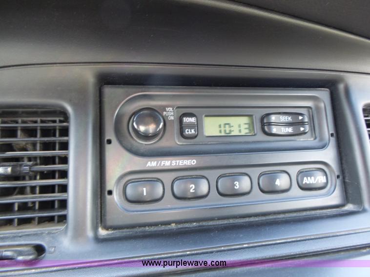 image for item L6164 2011 Ford Crown Victoria Police Interceptor