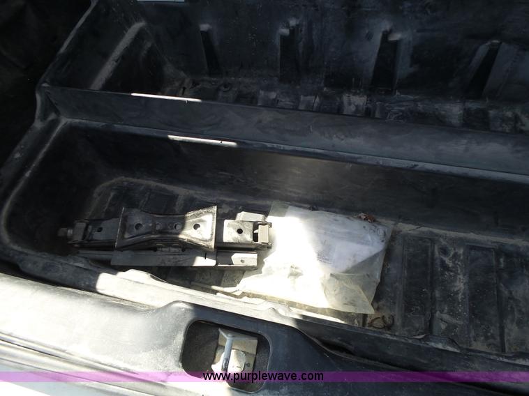 image for item L6164 2011 Ford Crown Victoria Police Interceptor