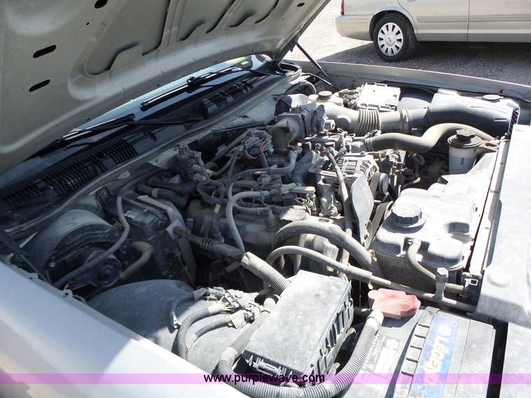 image for item L6164 2011 Ford Crown Victoria Police Interceptor