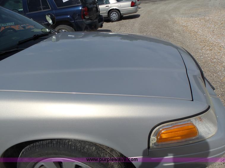 image for item L6165 2010 Ford Crown Victoria Police Interceptor