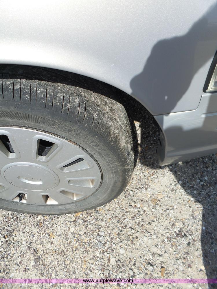 image for item L6165 2010 Ford Crown Victoria Police Interceptor