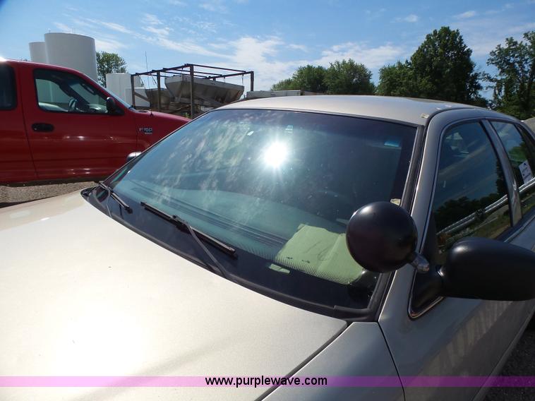 image for item L6165 2010 Ford Crown Victoria Police Interceptor