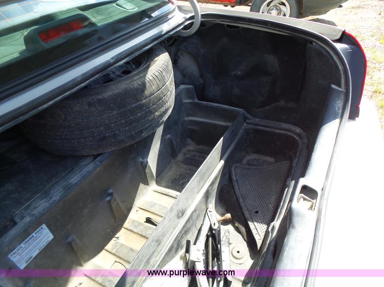 image for item L6165 2010 Ford Crown Victoria Police Interceptor