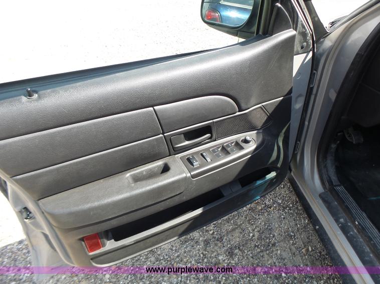 image for item L6165 2010 Ford Crown Victoria Police Interceptor