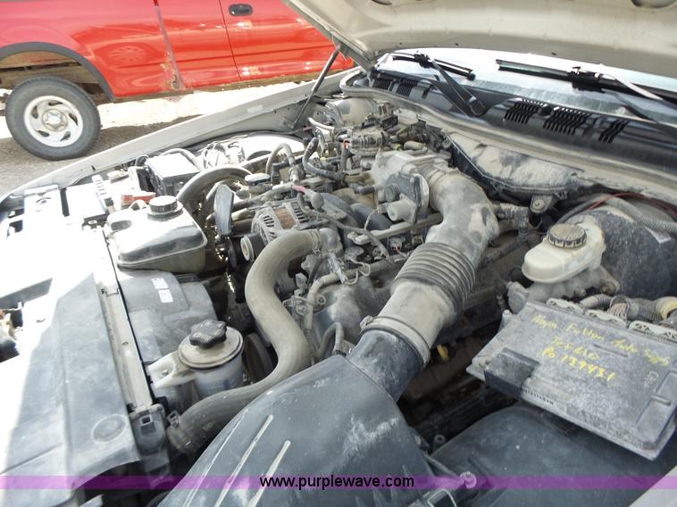 image for item L6165 2010 Ford Crown Victoria Police Interceptor