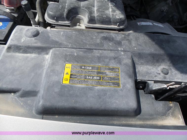 image for item L6165 2010 Ford Crown Victoria Police Interceptor