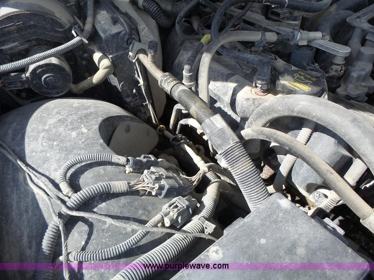 image for item L6165 2010 Ford Crown Victoria Police Interceptor