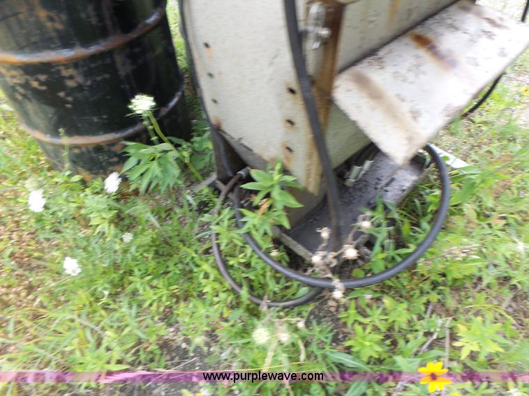 image for item L6167 Henderson stainless steel spreader